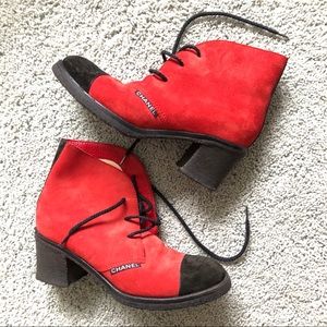 CHANEL vintage suede ankle heel booties s7.5